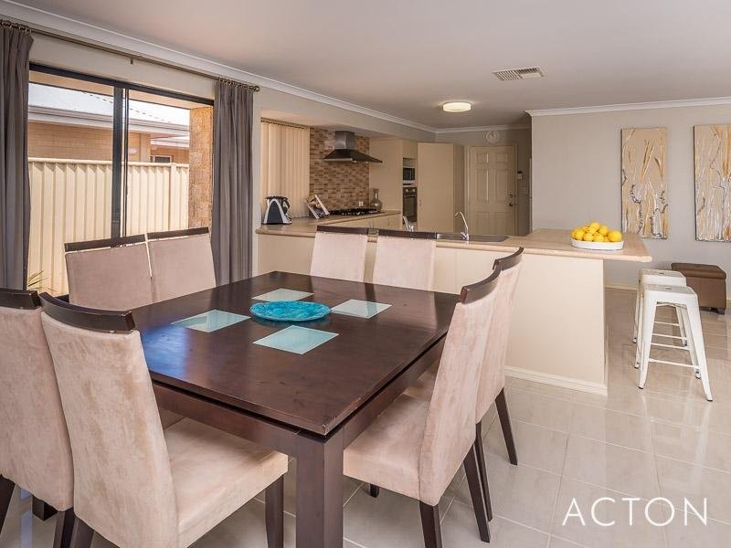 35 Raspins Loop, Burns Beach WA 6028