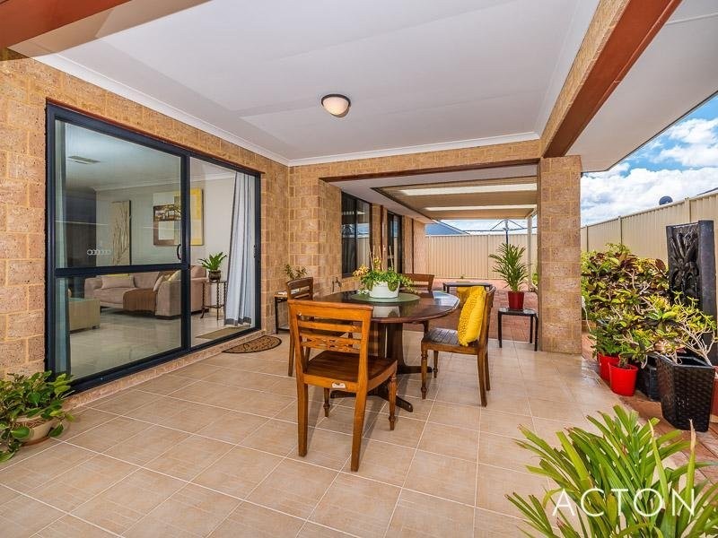 35 Raspins Loop, Burns Beach WA 6028