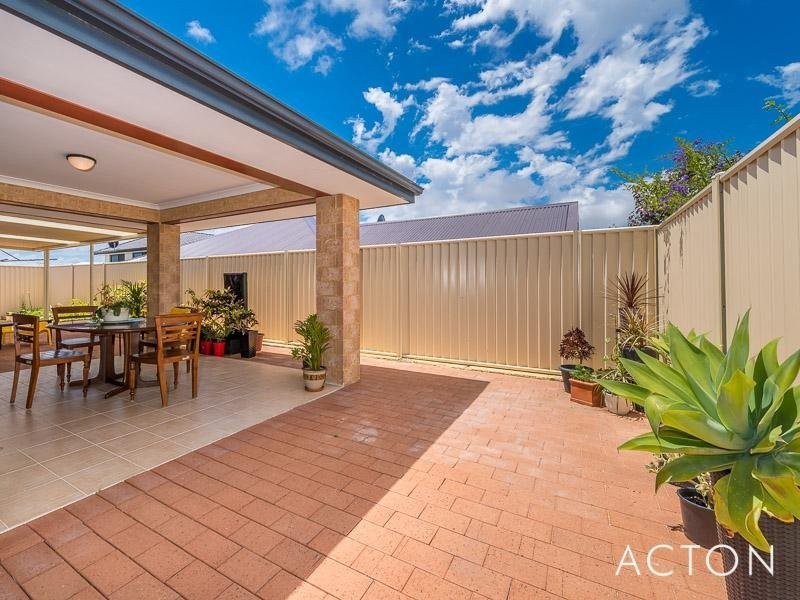 35 Raspins Loop, Burns Beach WA 6028