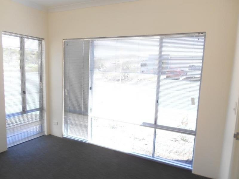 73 Eastwall Parkway, Butler WA 6036