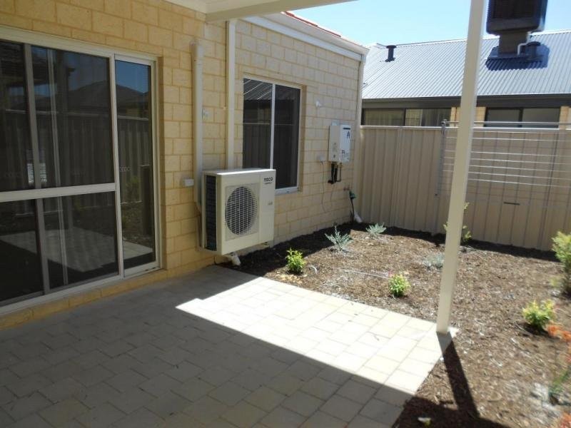 73 Eastwall Parkway, Butler WA 6036