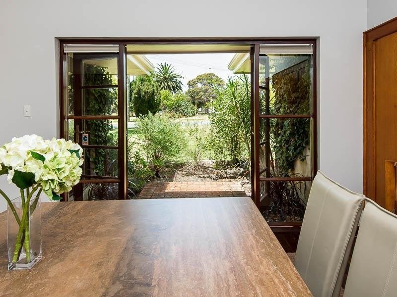 34 Linden Gardens, Floreat WA 6014