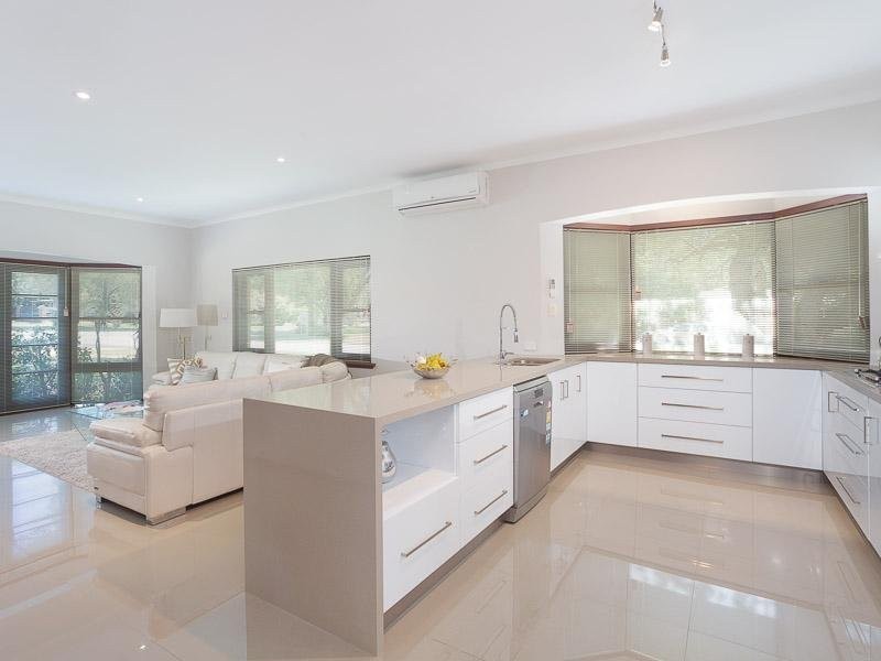 34 Linden Gardens, Floreat WA 6014