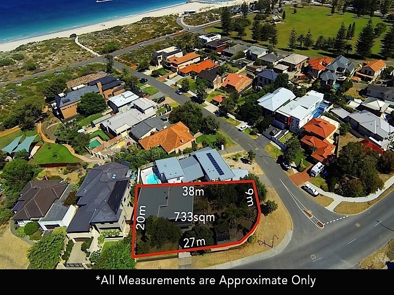 10A Branksome Gardens, City Beach WA 6015