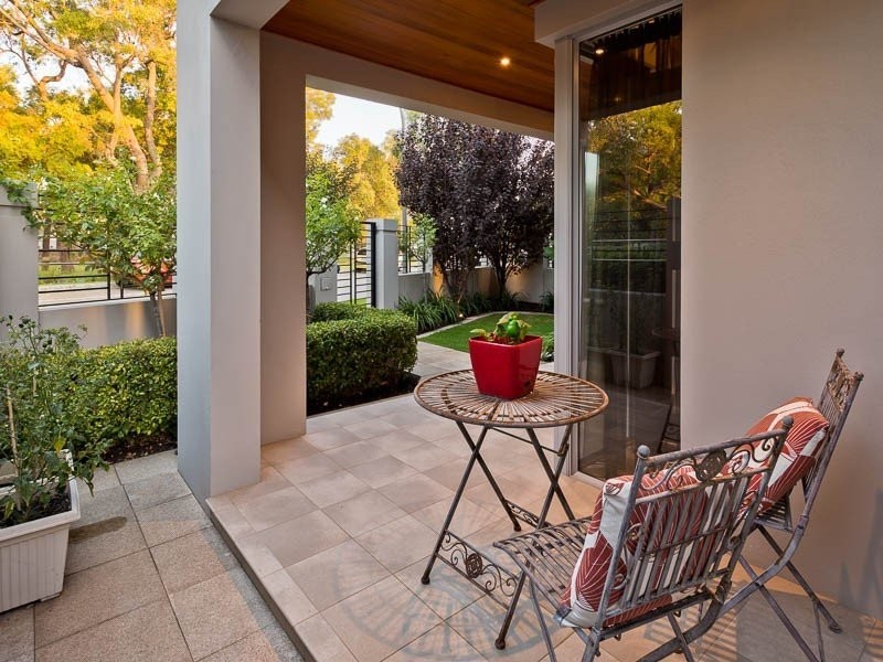 17 Honeypot Way, Churchlands WA 6018