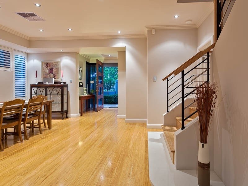 17 Honeypot Way, Churchlands WA 6018