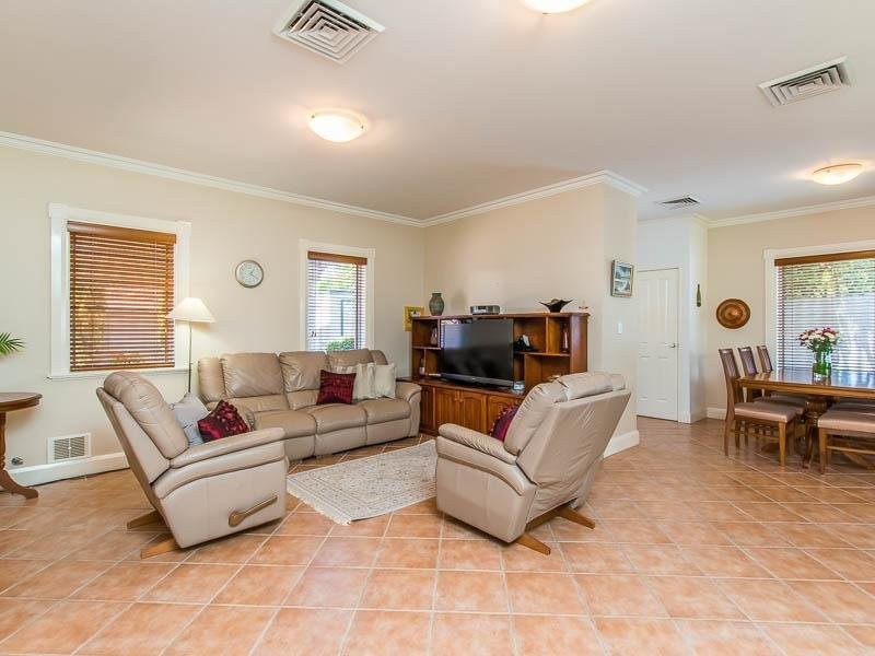 427B Cambridge Street, Floreat WA 6014