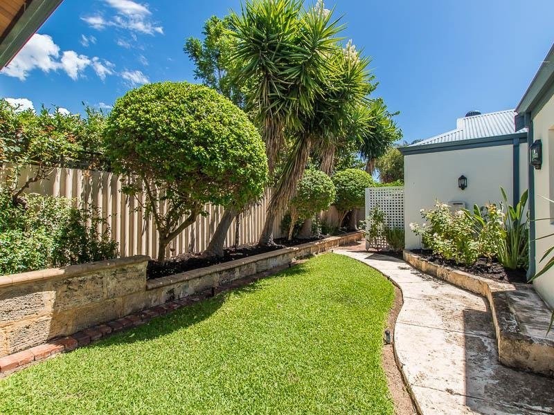 427B Cambridge Street, Floreat WA 6014