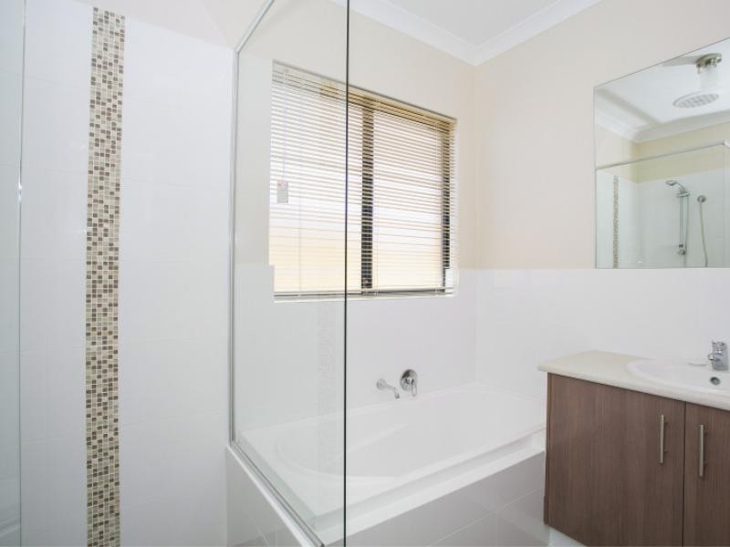 8 Central Terrace, Beckenham WA 6107