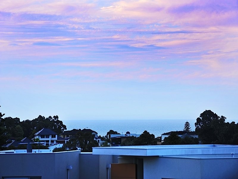 6 Kinta Street, City Beach WA 6015