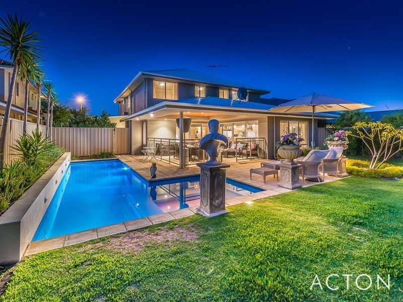 435 Burns Beach Road, Iluka WA 6028