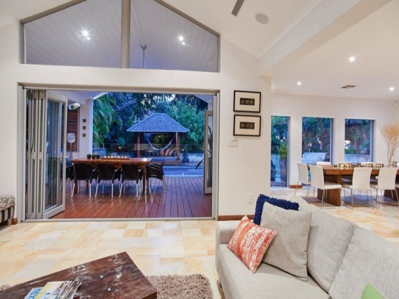 26 Winmarley Street, Floreat WA 6014