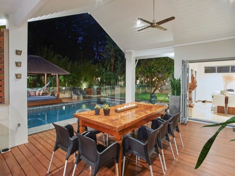 26 Winmarley Street, Floreat WA 6014