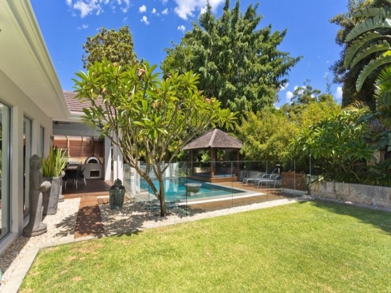 26 Winmarley Street, Floreat WA 6014