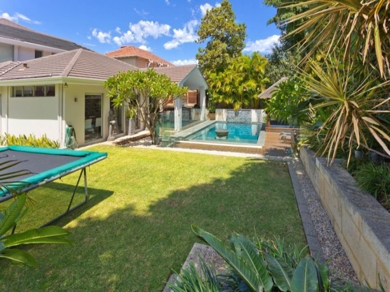 26 Winmarley Street, Floreat WA 6014
