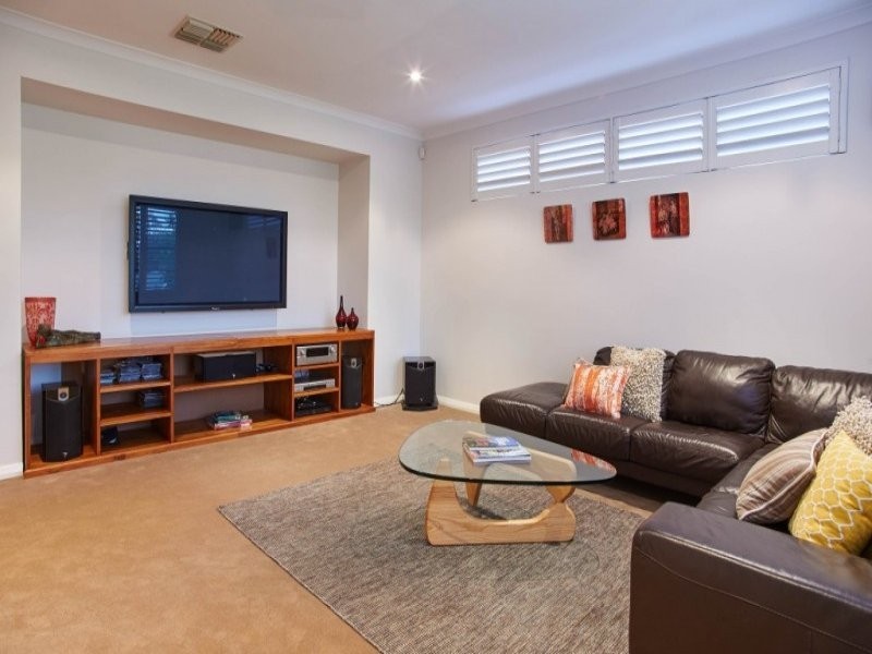 26 Winmarley Street, Floreat WA 6014