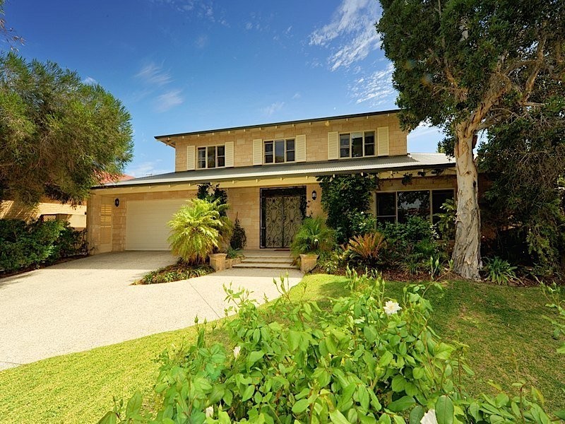 14 Norbury Crescent, City Beach WA 6015