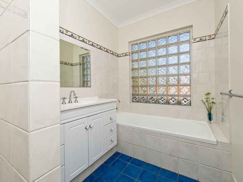 21 Driftwood Rise, Quinns Rocks WA 6030