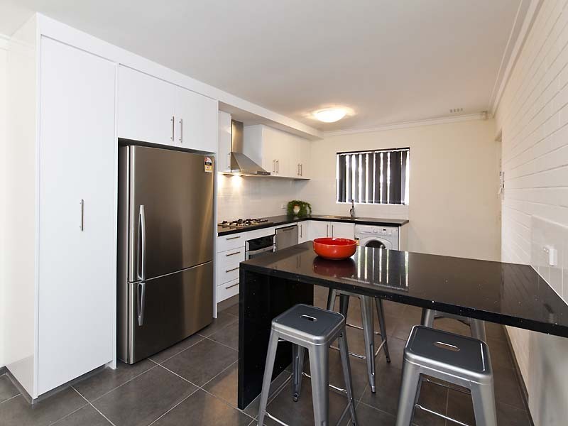 10/19 Coode Street, Fremantle WA 6160