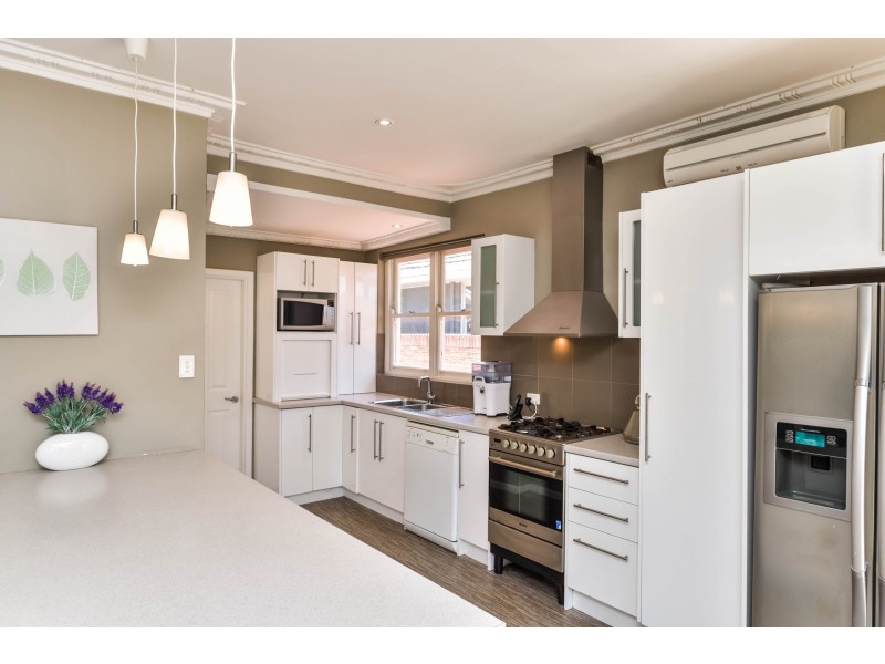 55 Oceanic Drive, Floreat WA 6014