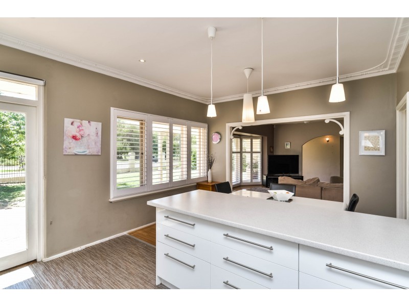 55 Oceanic Drive, Floreat WA 6014