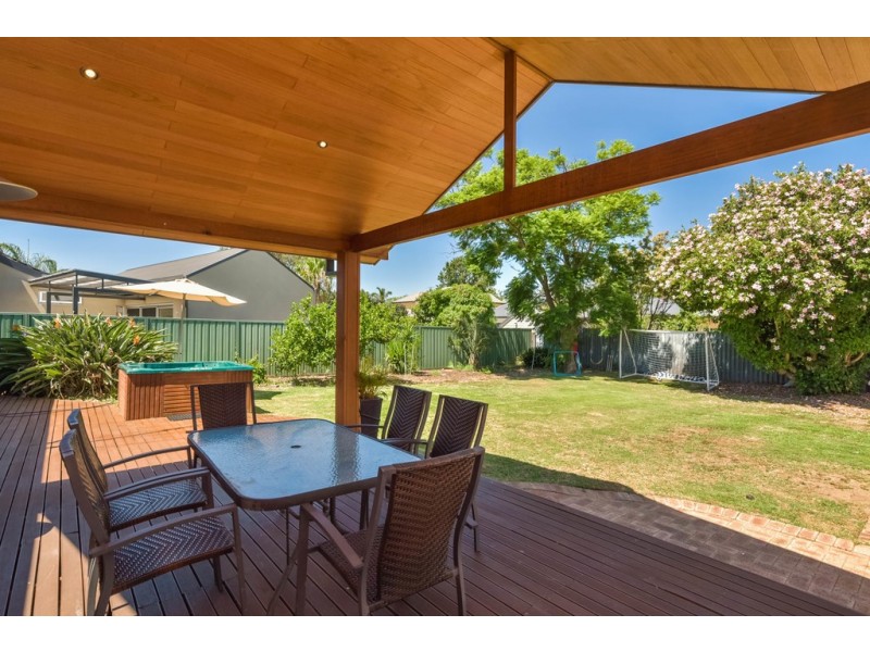 55 Oceanic Drive, Floreat WA 6014