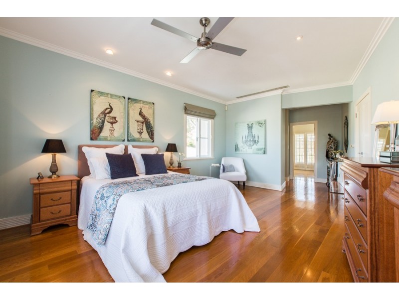 24 Turriff Road, Floreat WA 6014