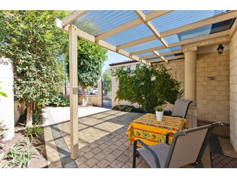 2A Marian Street, Innaloo WA 6018