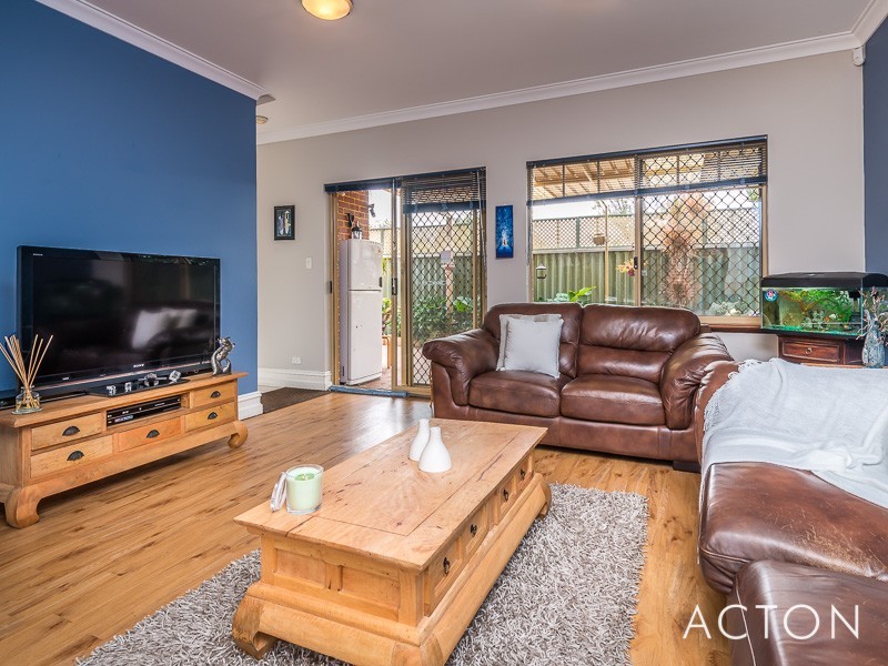 4/57 Golf View Street, Yokine WA 6060