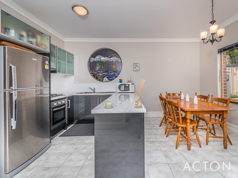 4/57 Golf View Street, Yokine WA 6060