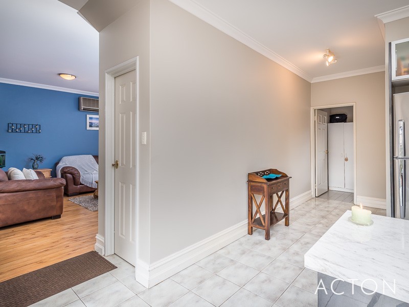 4/57 Golf View Street, Yokine WA 6060