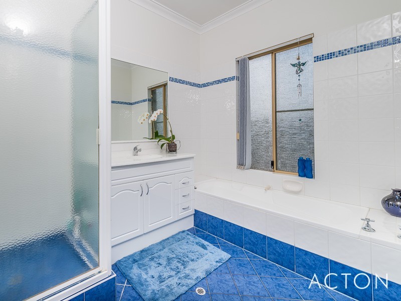 4/57 Golf View Street, Yokine WA 6060