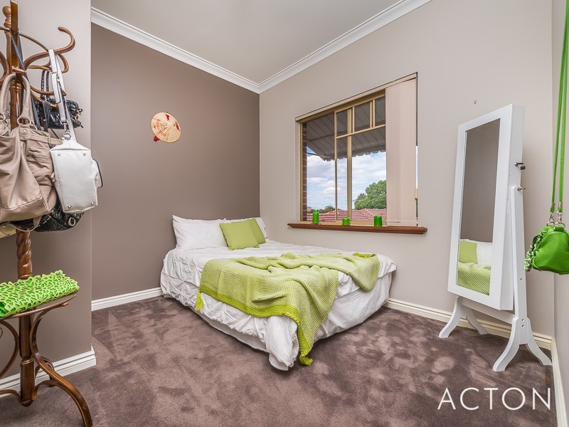 4/57 Golf View Street, Yokine WA 6060