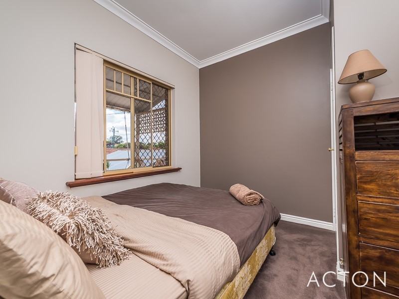 4/57 Golf View Street, Yokine WA 6060