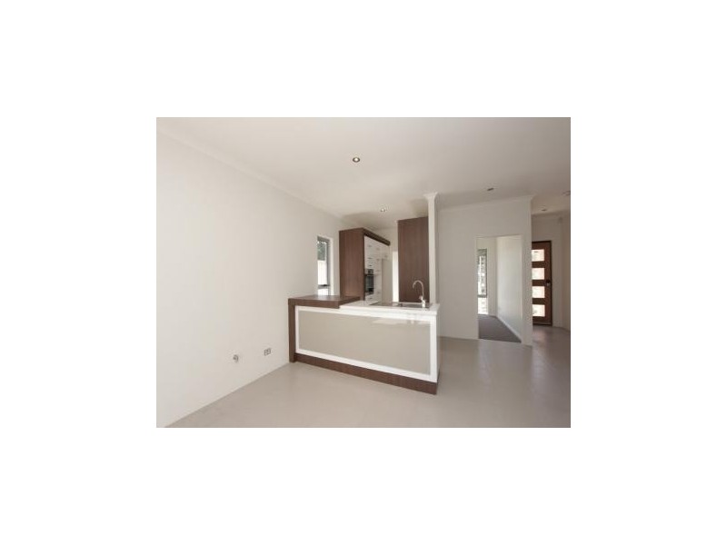 2/60 Gardiner Street, Belmont WA 6104