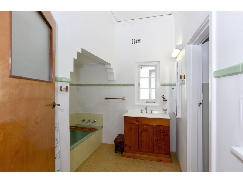 1 Princess Road, Doubleview WA 6018