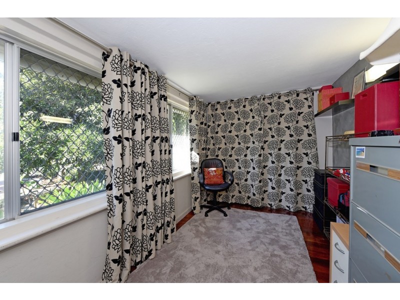 1 Princess Road, Doubleview WA 6018