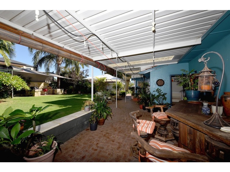 1 Princess Road, Doubleview WA 6018