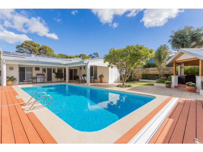 62 Oceanic Drive, Floreat WA 6014