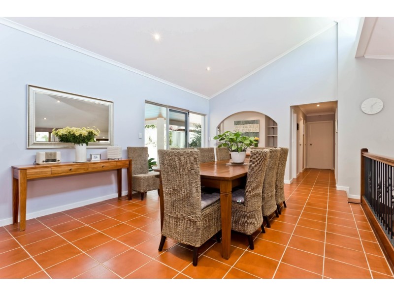 62 Oceanic Drive, Floreat WA 6014