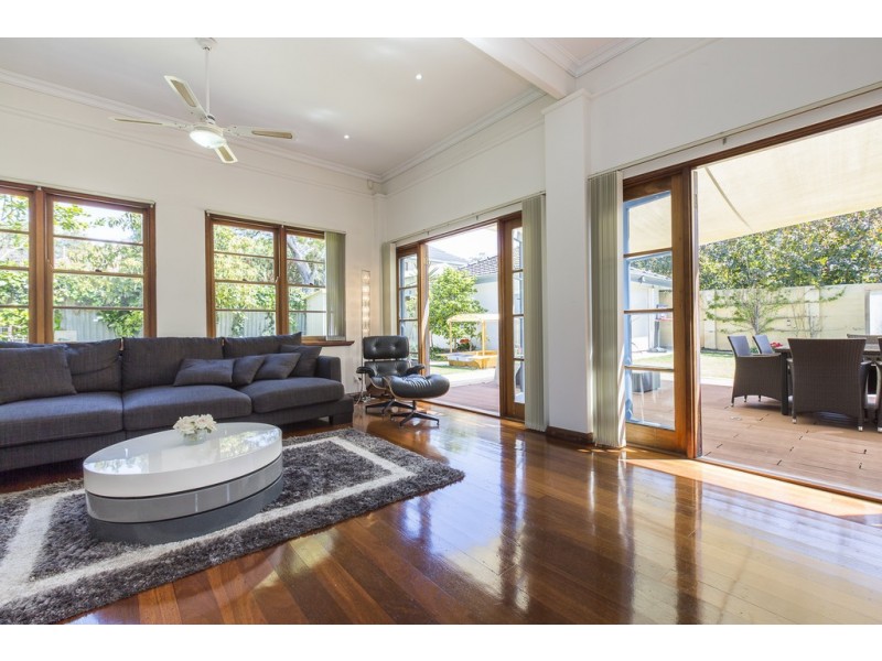 101 Tyrell Street, Nedlands WA 6009