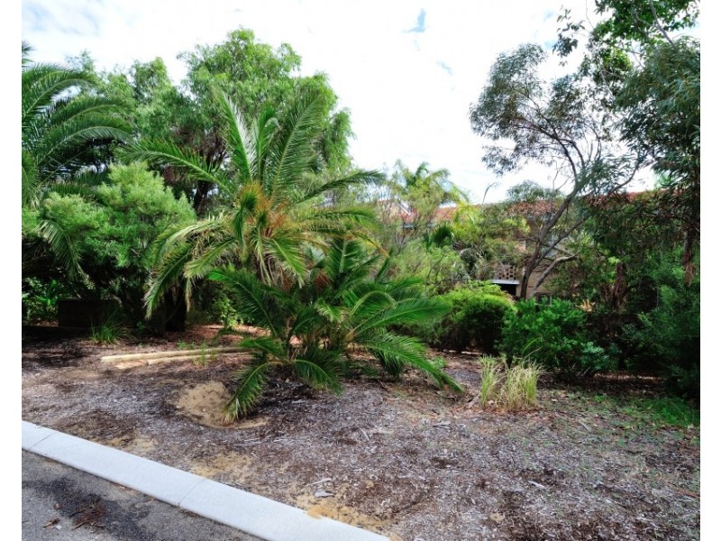 1/70 Stockdale Crescent, Wembley Downs WA 6019