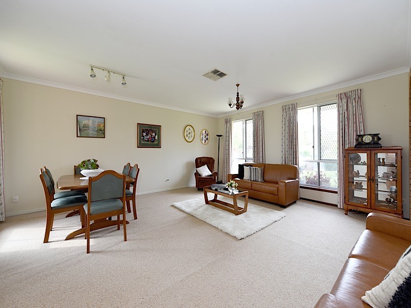 17 Moffat Place, Warwick WA 6024