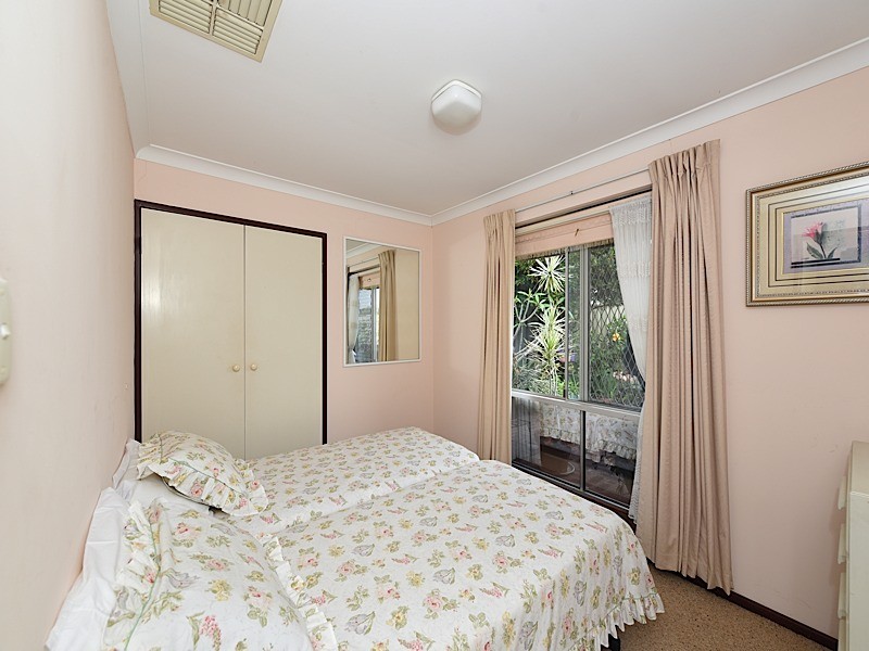 17 Moffat Place, Warwick WA 6024