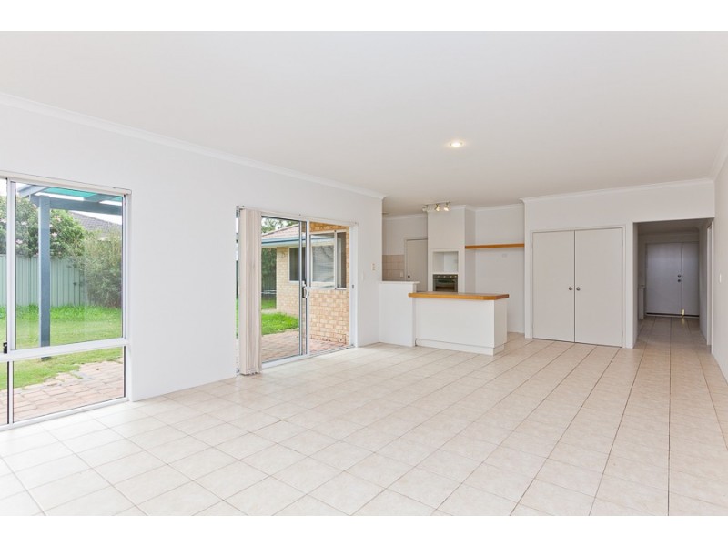 7 Prunella Crescent, Canning Vale WA 6155