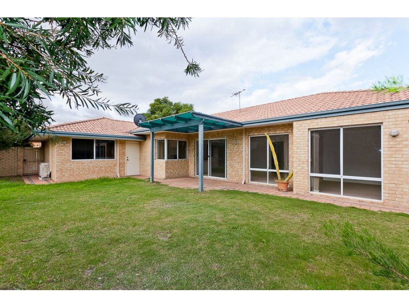 7 Prunella Crescent, Canning Vale WA 6155