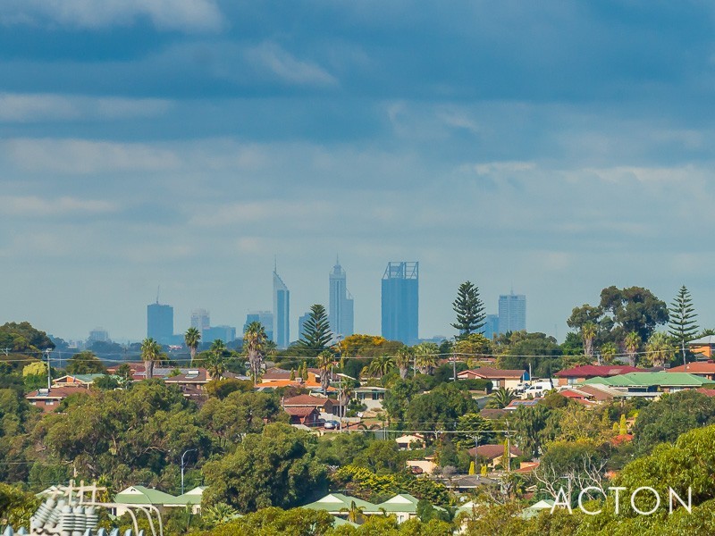 3 Inwood Place, Currambine WA 6028