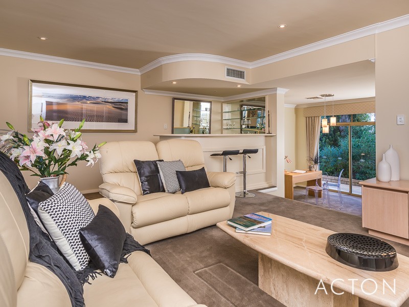 3 Inwood Place, Currambine WA 6028