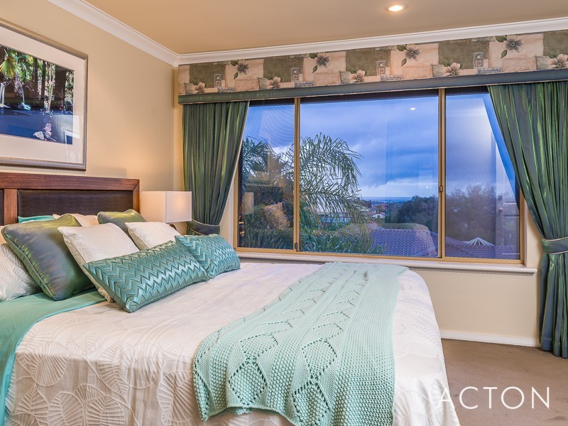 3 Inwood Place, Currambine WA 6028