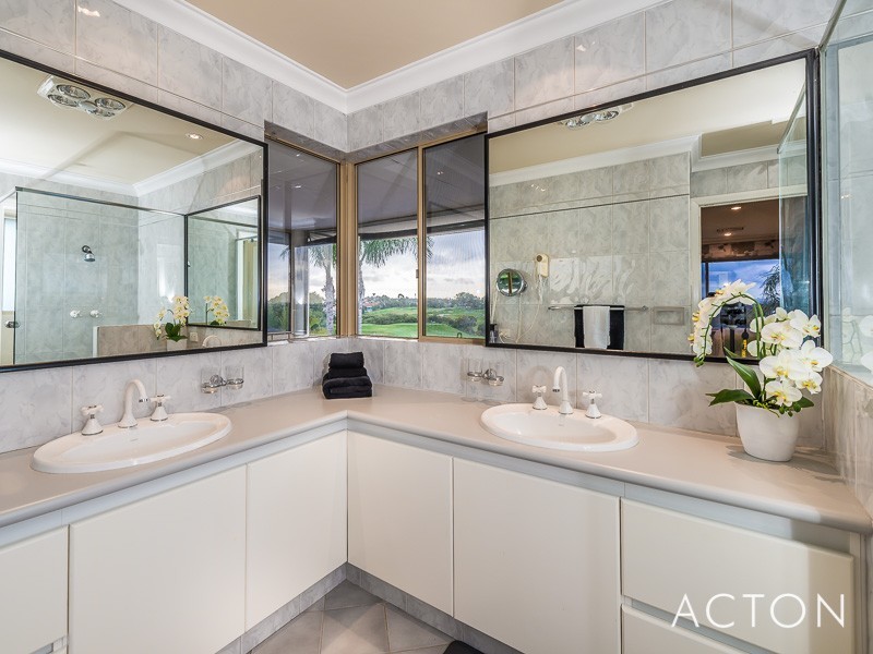 3 Inwood Place, Currambine WA 6028